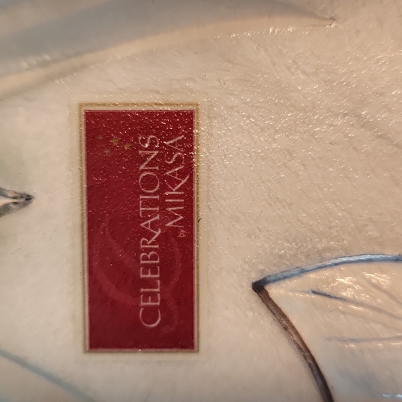 New Celebrations by Mikasa Ruby Bell Plate - Picture 3 of 3